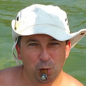 Meet your Posher, Todd